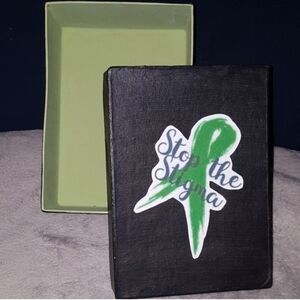 NWOT Stop The Stigma